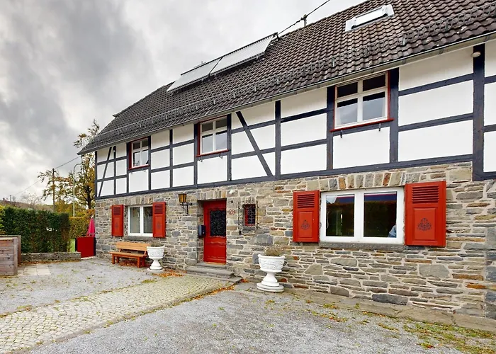 Charming vacation home Crossroads Monschau